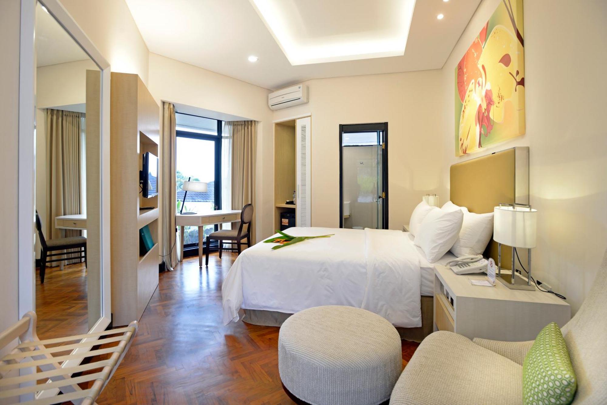 Surya Hotel & Cottages Prigen Exterior foto