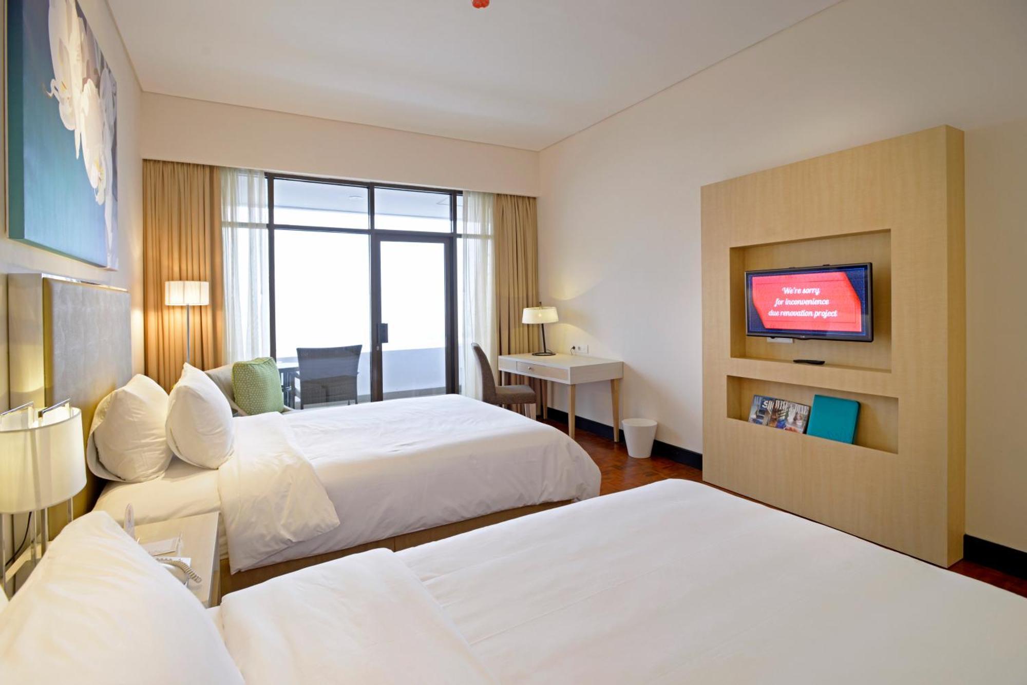 Surya Hotel & Cottages Prigen Exterior foto