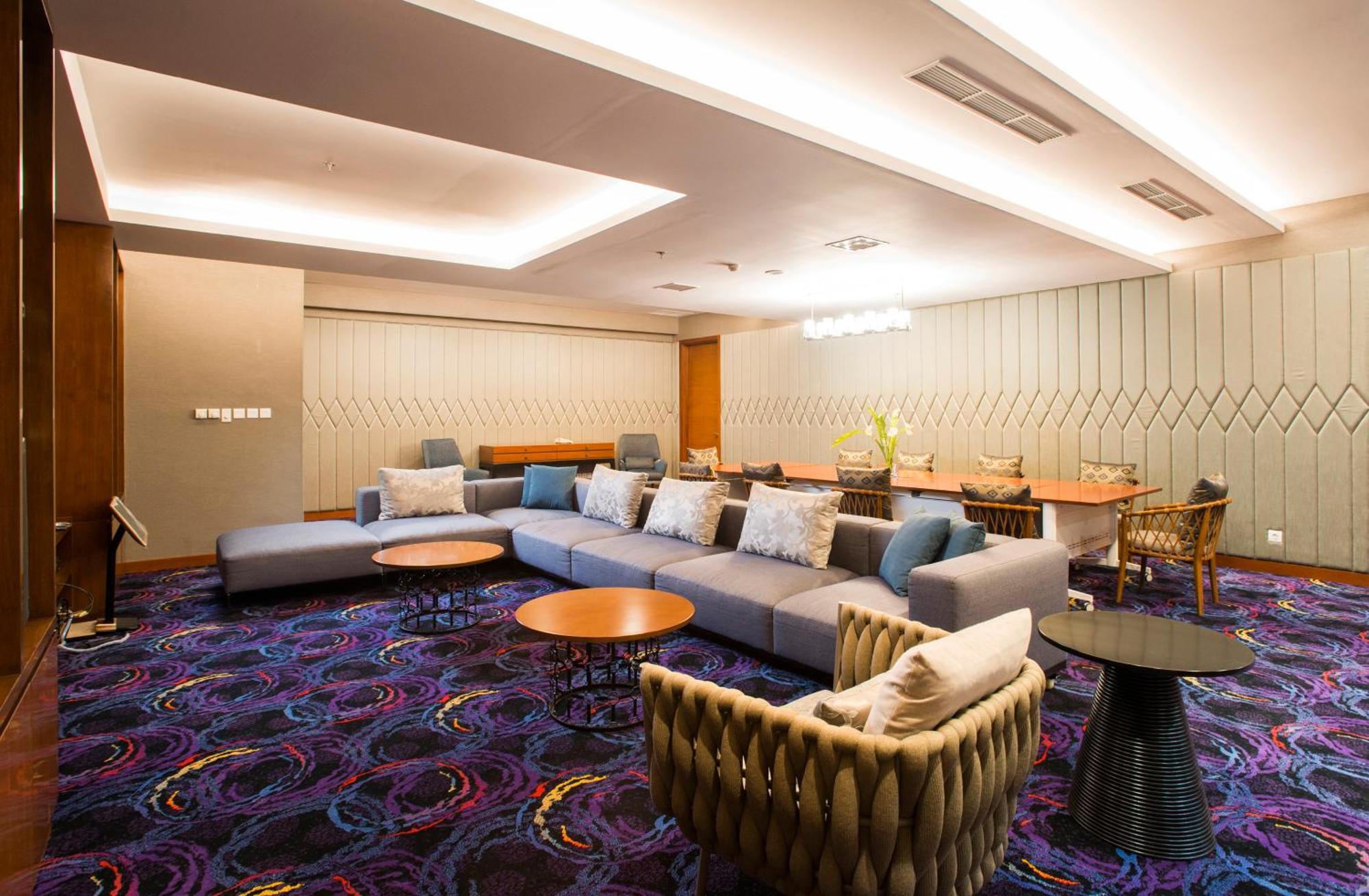 Surya Hotel & Cottages Prigen Exterior foto