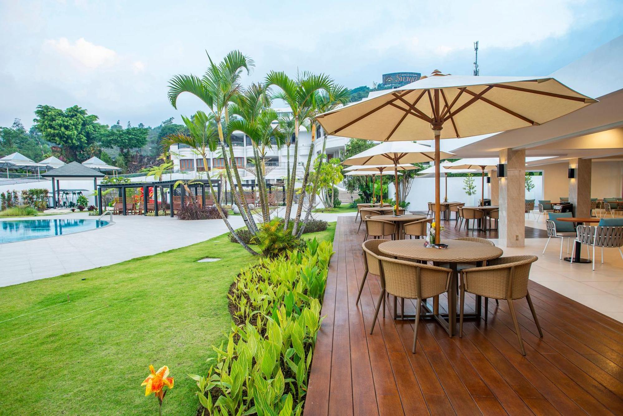 Surya Hotel & Cottages Prigen Exterior foto